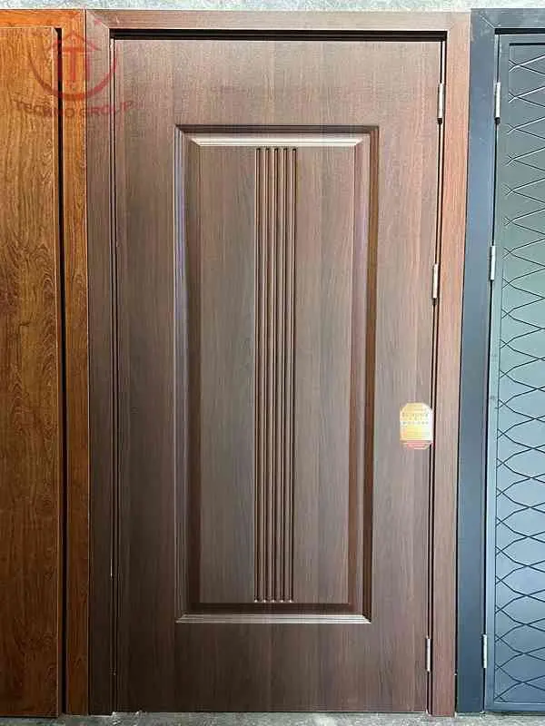 Customizable Designs: WPC doors offer flexibility in design, catering to diverse aesthetic preferences.